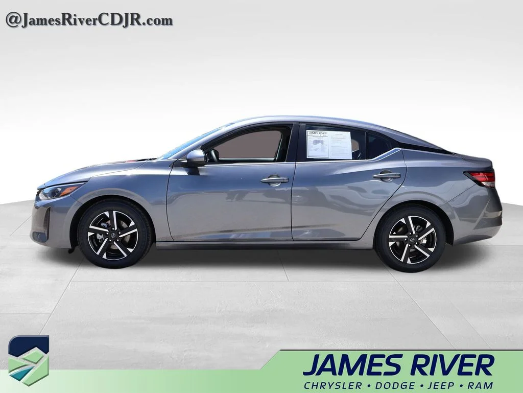 Used 2024 Gray Nissan SV image 2