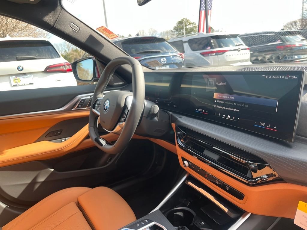 Used 2026 Red Metallic BMW xDrive40 image 33