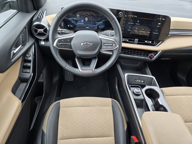 2025 Chevrolet Equinox ACTIV - Photo 11