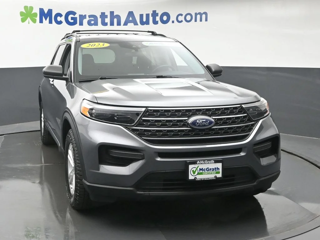 Certified Used 2023 Gray Ford XLT image 5
