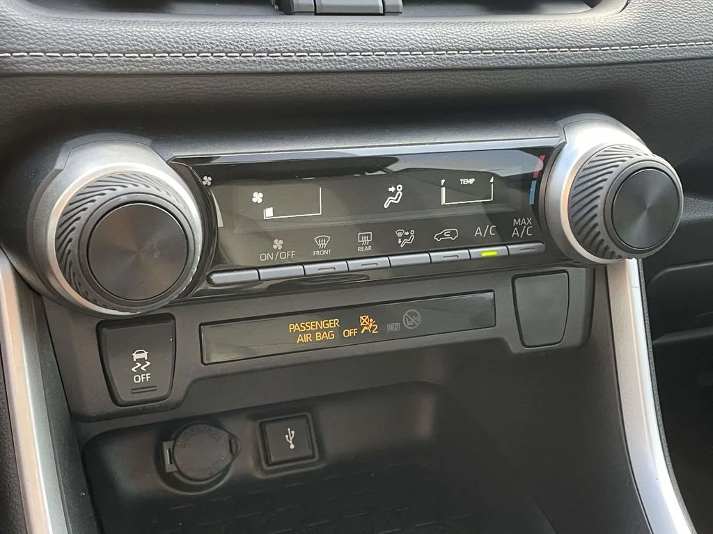 Used 2022 Magnetic Gray Metallic Toyota LE image 20
