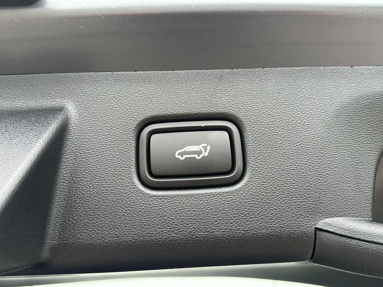 New 2026 Ecotronic Gray Hyundai SEL AWD image 32