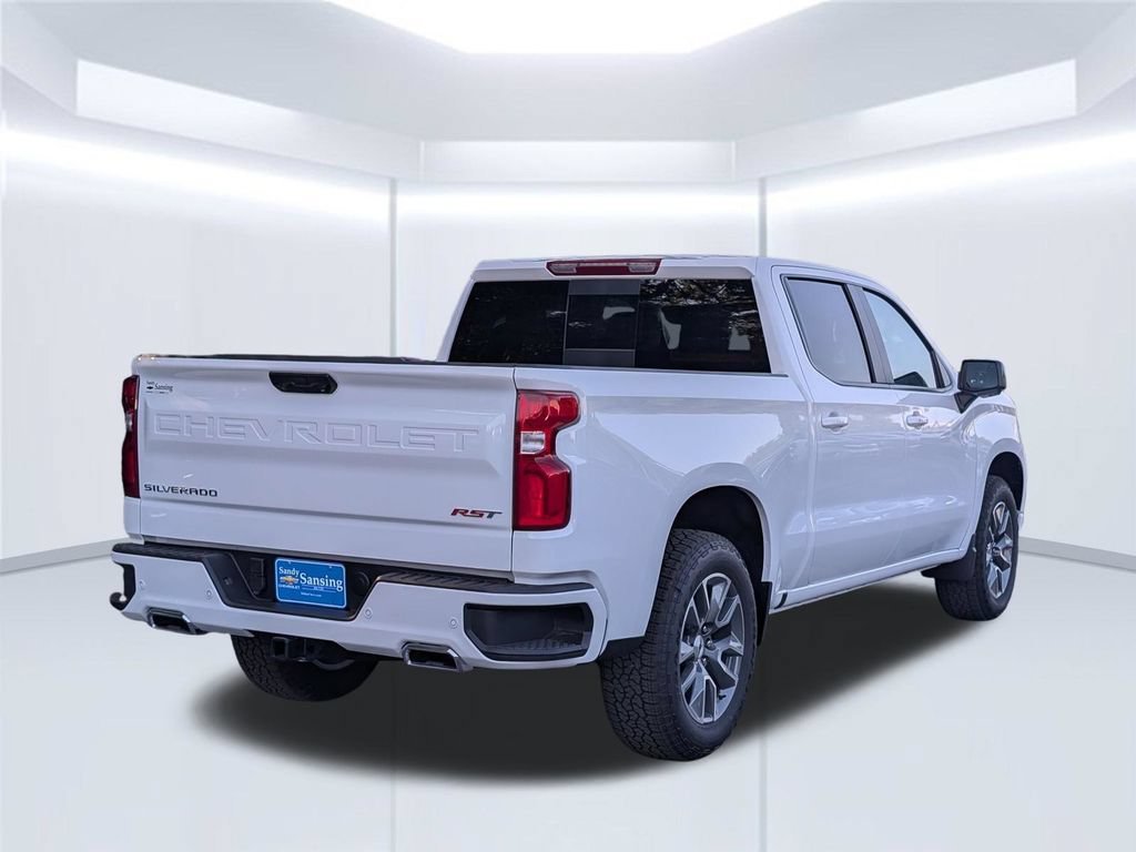 New 2026 Summit White Chevrolet RST image 6