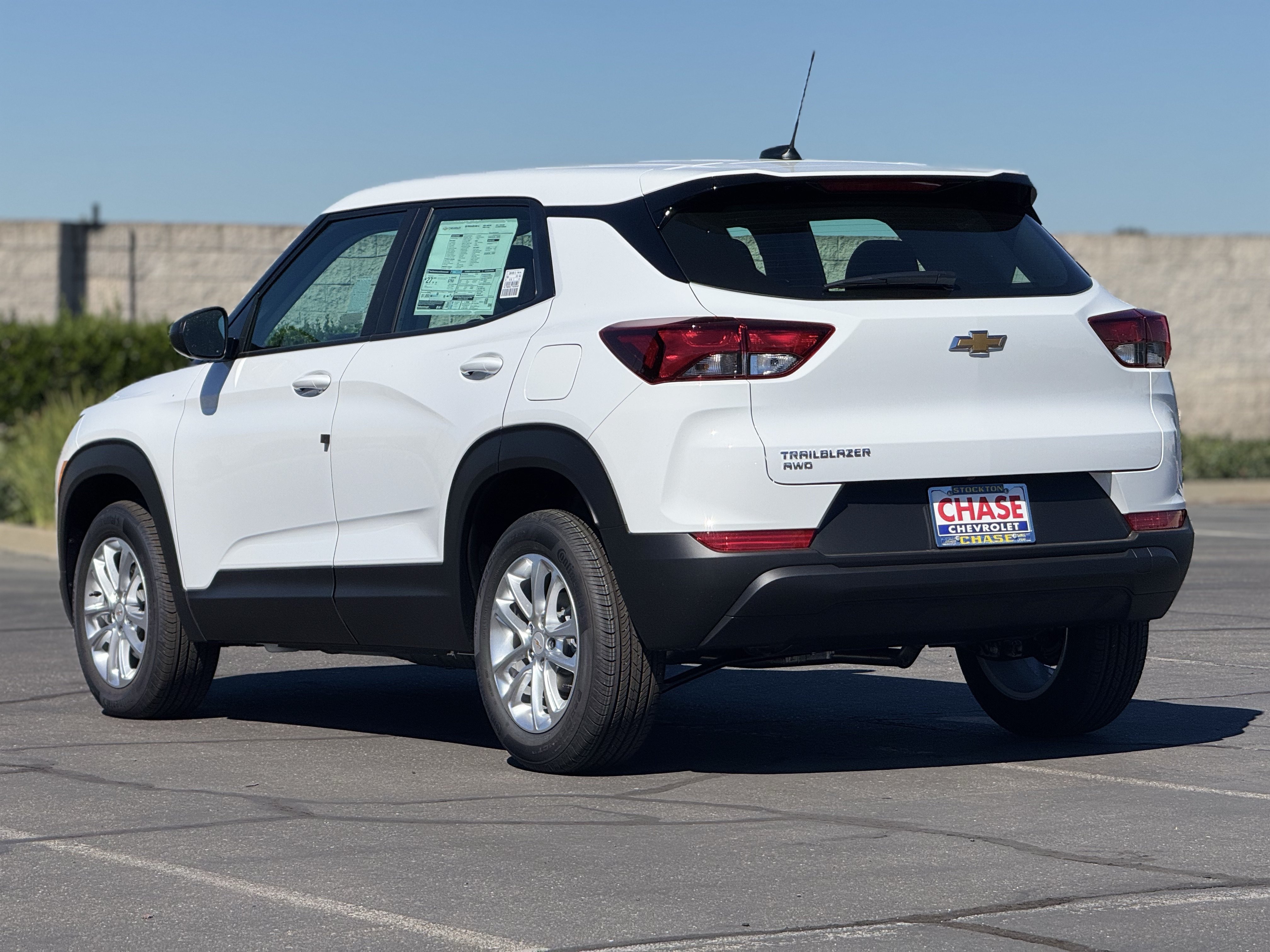 New 2026 Summit White Chevrolet LS image 5