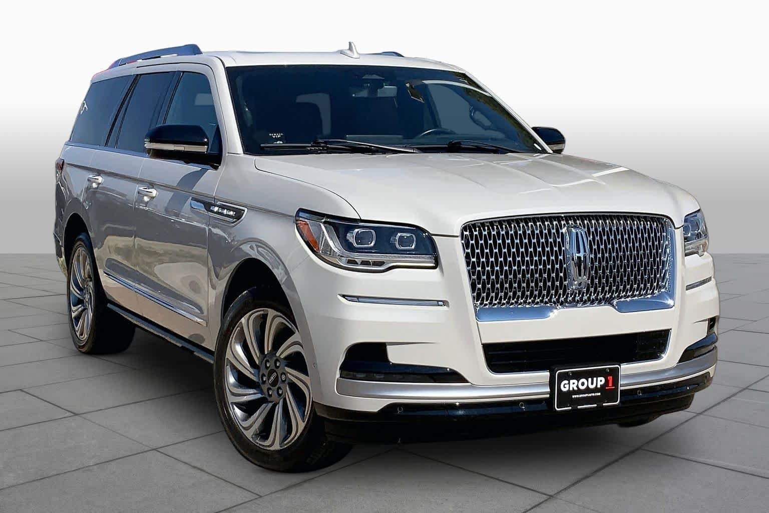 Certified Used 2022 Ceramic Pearl Metallic Tri-Coat Lincoln Reserve image 3