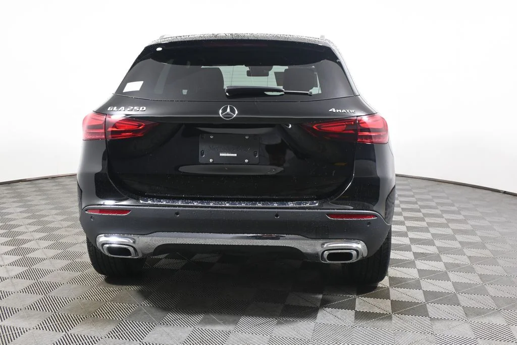 New 2026 Black Mercedes-Benz GLA 250 image 6