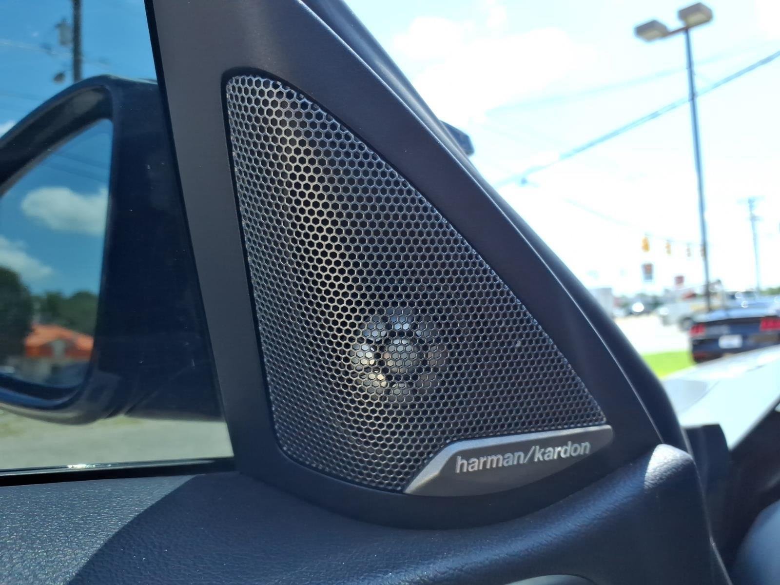 Used 2021 Brooklyn Grey Metallic BMW  image 6