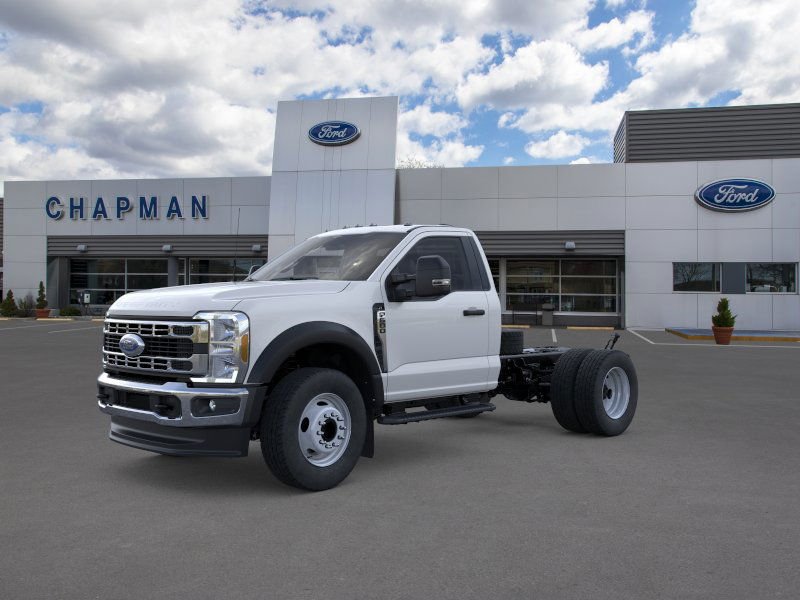 2025 Ford F-600 Super Duty Chassis Cab