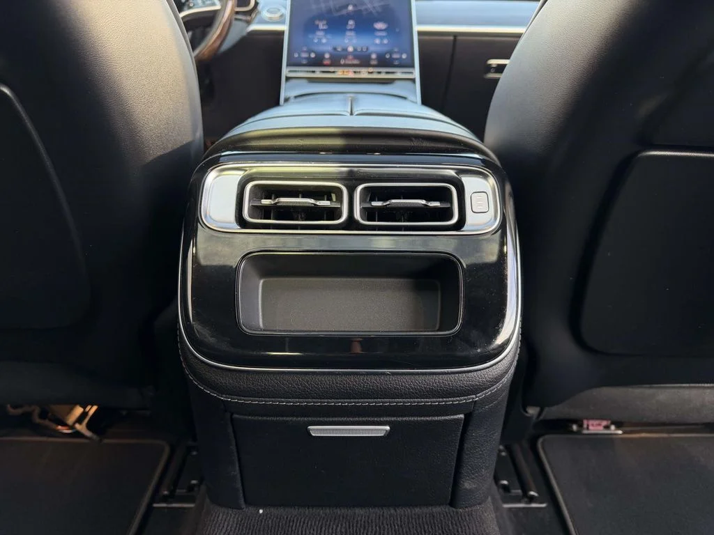 Used 2022  Mercedes-Benz S 500 image 22
