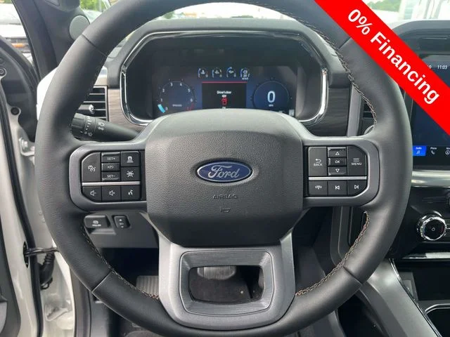 New 2026 Star White Metallic Tri-Coat Ford Lariat image 15