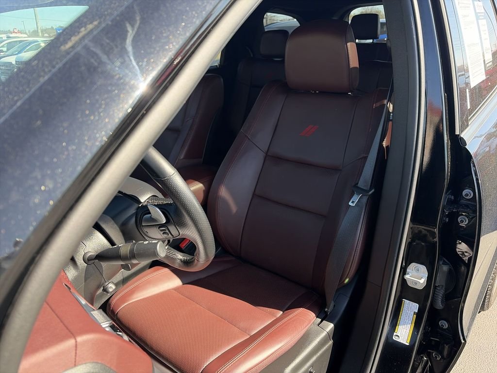 Used 2024 Black Dodge Citadel image 17