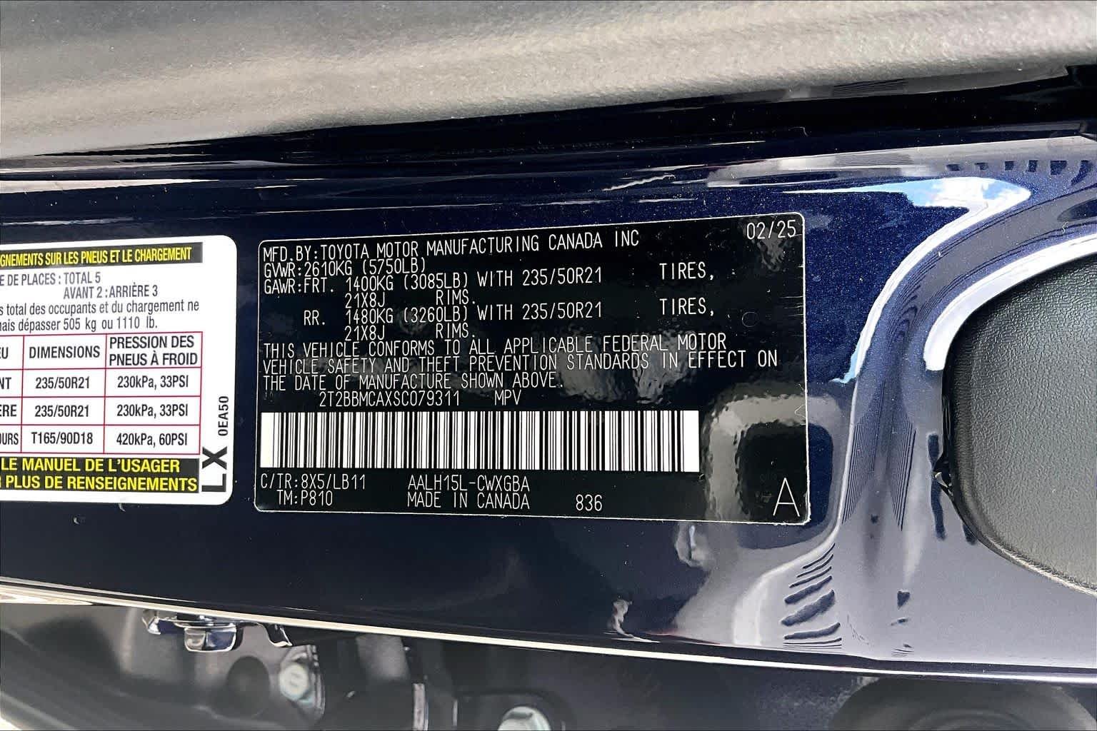 Used 2025 Nightfall Mica Lexus Premium Plus image 37