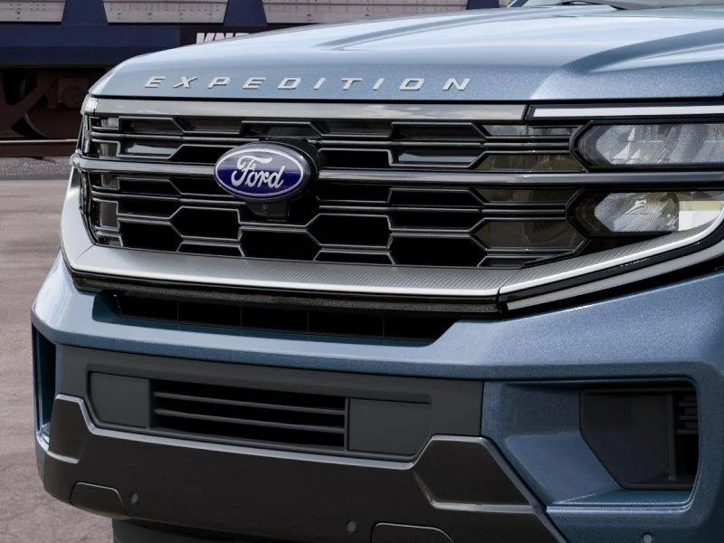 New 2027 Nocturnal Blue Metallic Ford MAX Platinum image 17