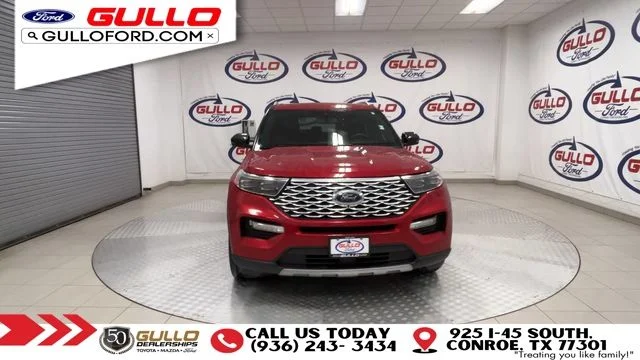 Certified Used 2020 Rapid Red Metallic Tinted Clearcoat Ford Platinum image 3
