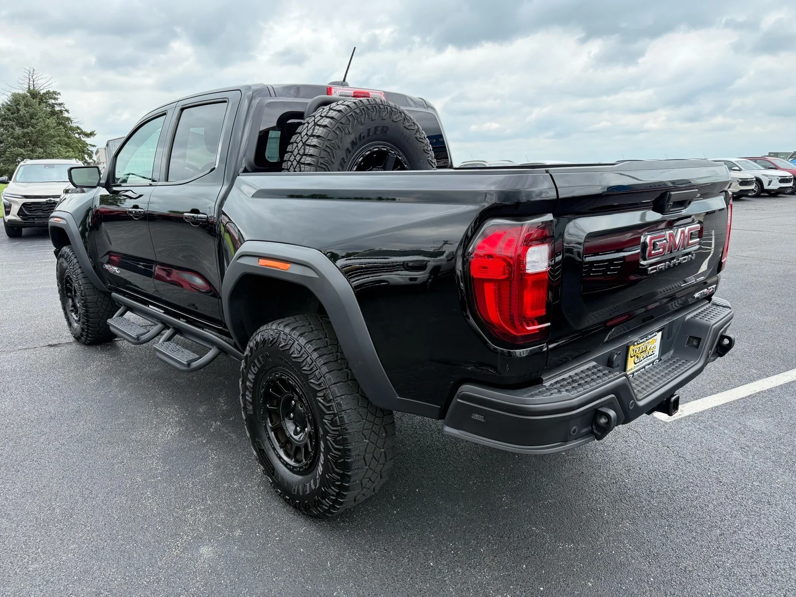 Used 2024 Onyx Black GMC AT4X image 5