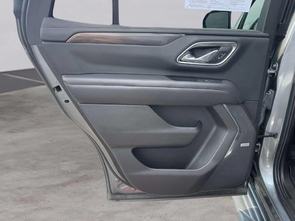 Used 2021 Satin Steel Metallic Chevrolet RST image 29