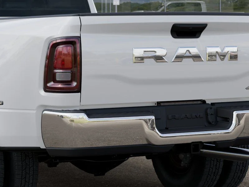 New 2026 Bright White Clear-Coat Exterior Paint RAM Tradesman image 14