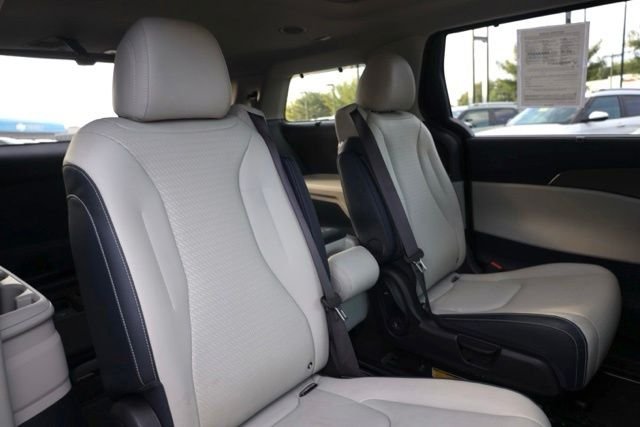 Used 2025 Panthera Metal Kia SX Prestige image 37