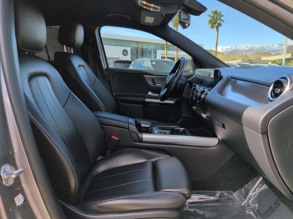 Used 2022 Gray Mercedes-Benz GLA 250 image 21
