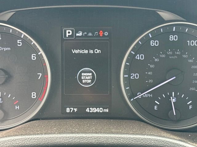 2017 Hyundai Elantra Limited - Photo 21