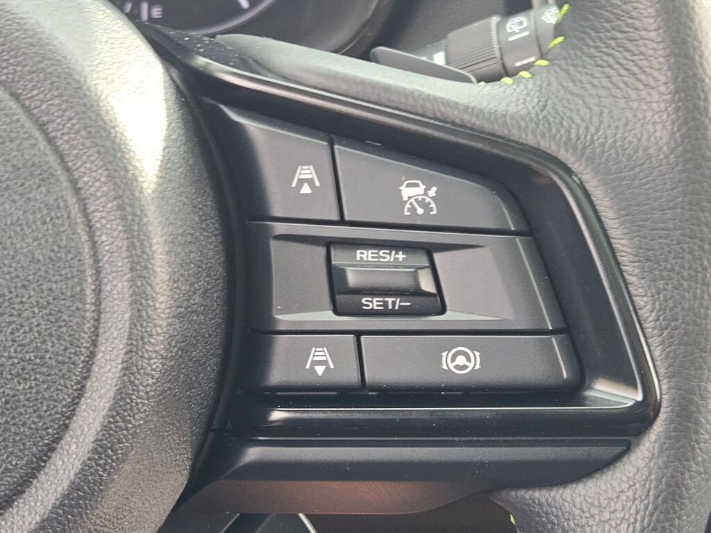 Used 2024 White Subaru Onyx Edition image 34