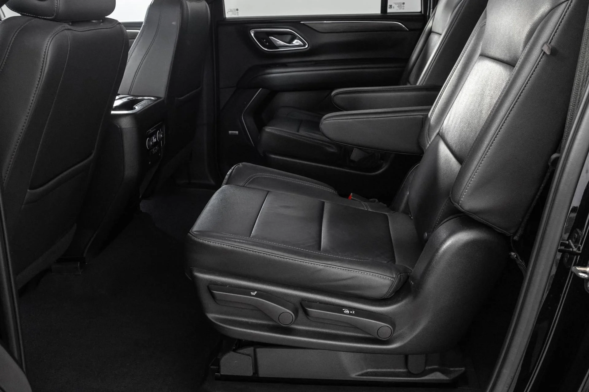 Used 2022 Black Chevrolet LT image 38