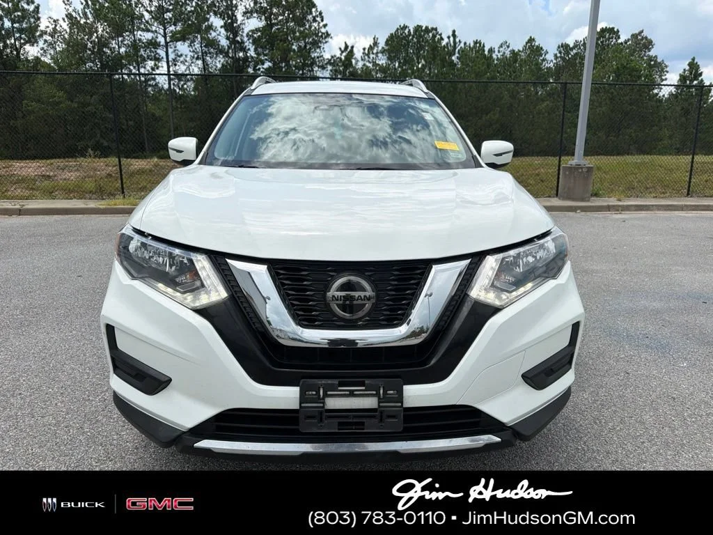 Used 2020 Glacier White Nissan SV image 2