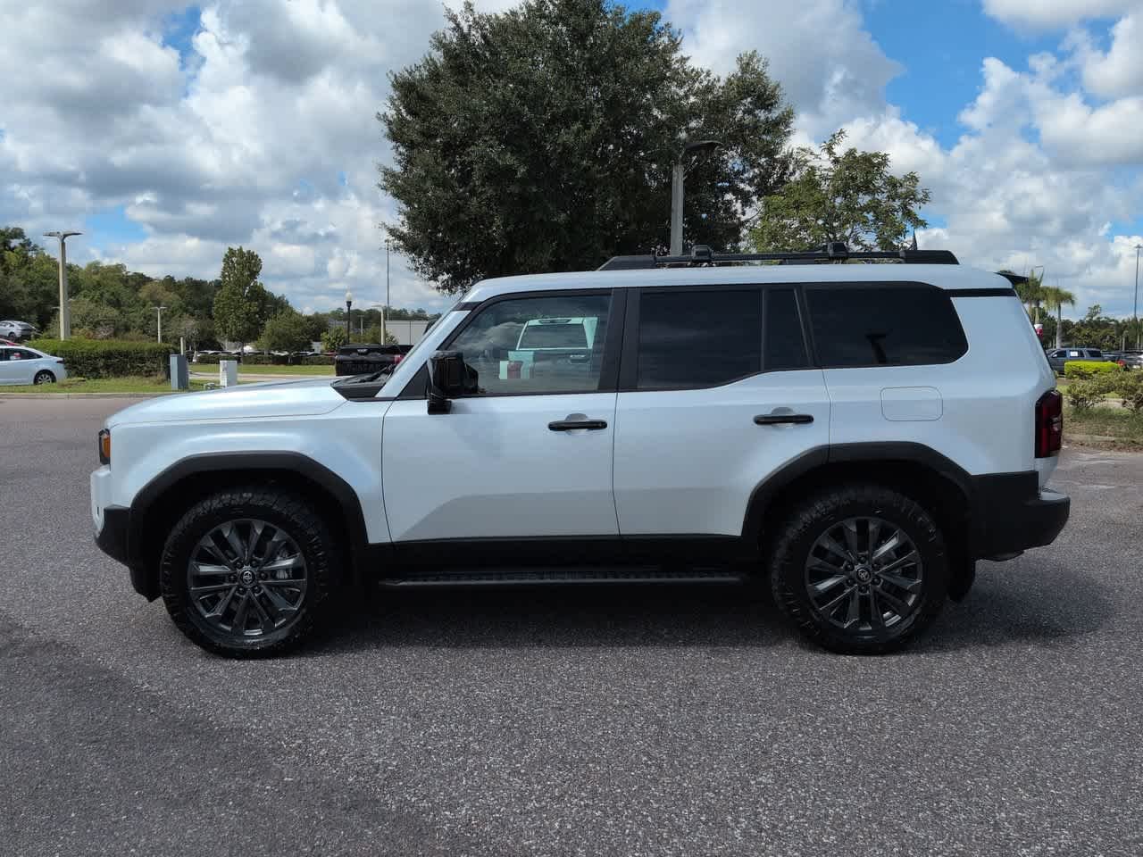 Certified Used 2025 Wind Chill Pearl Toyota  image 3