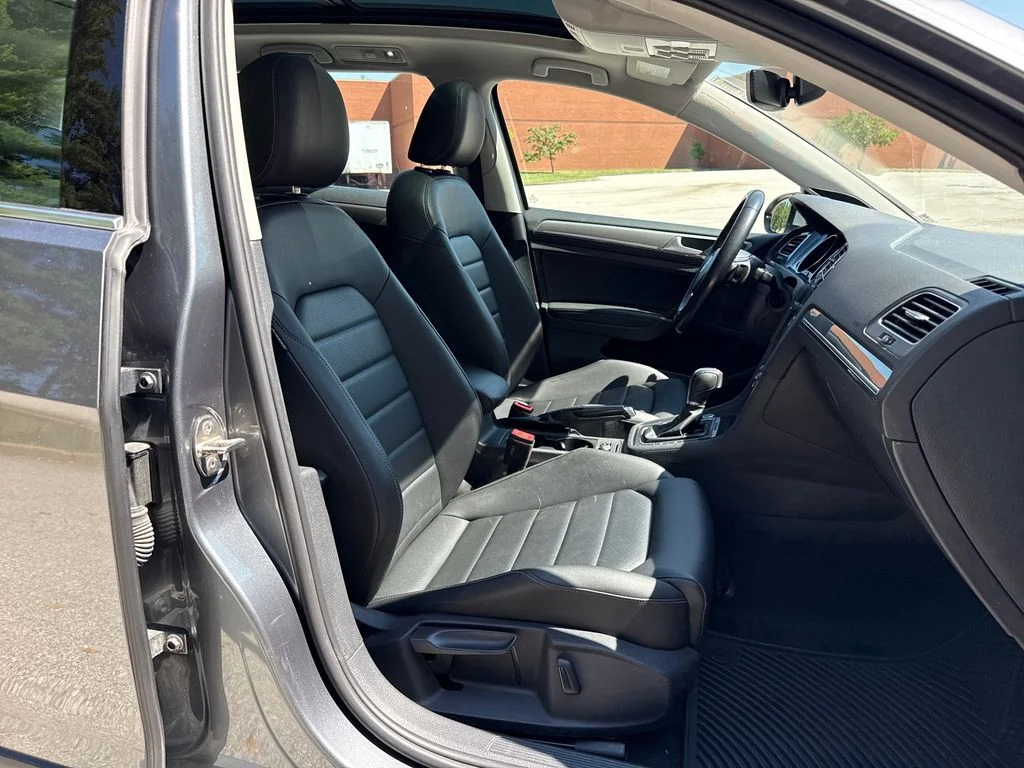 Used 2018  Volkswagen TSI SE image 27