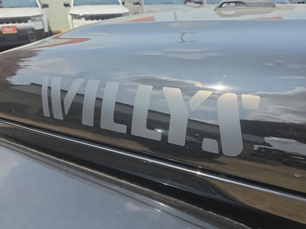 Used 2021 Black Jeep Willys image 18