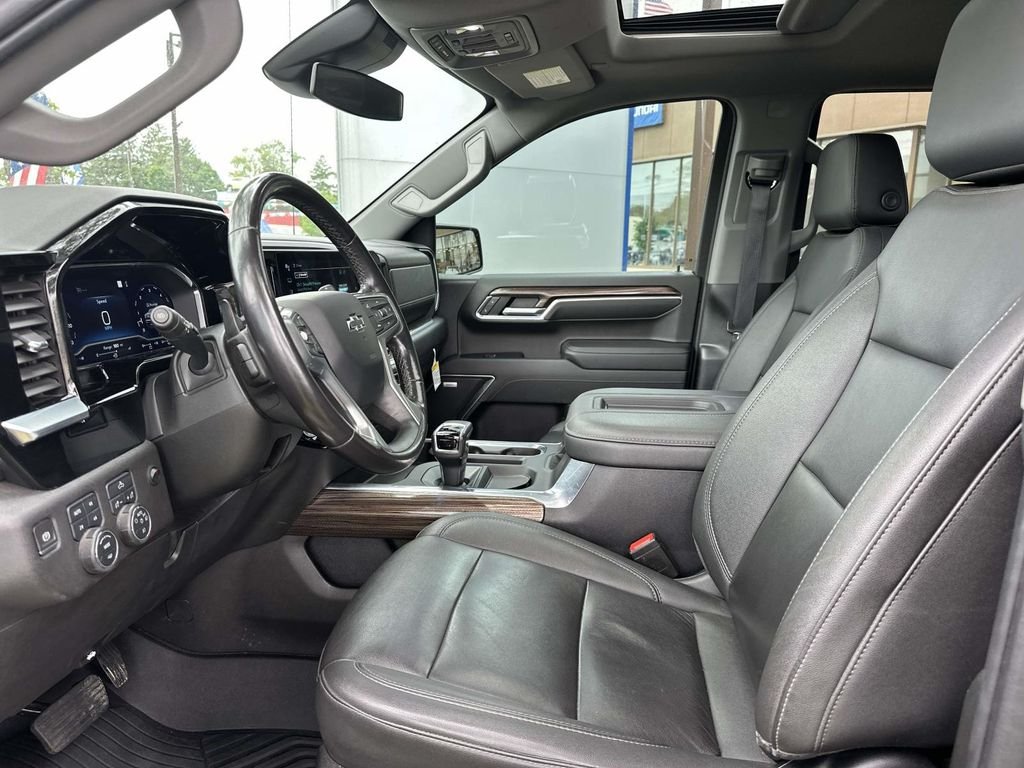 2022 Chevrolet Silverado 1500 RST - Photo 14