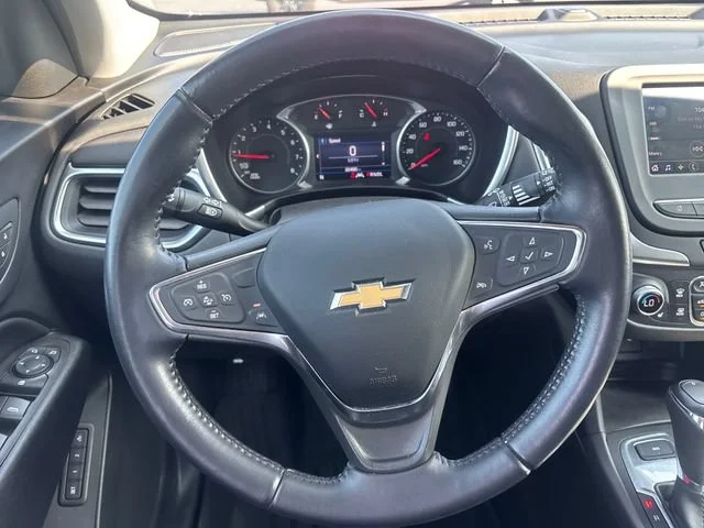 Used 2021 MOSAIC BLACK METALLIC Chevrolet LT image 17