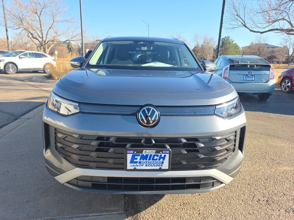 New 2026 Platinum Gray Metallic Volkswagen 2.0T S image 8