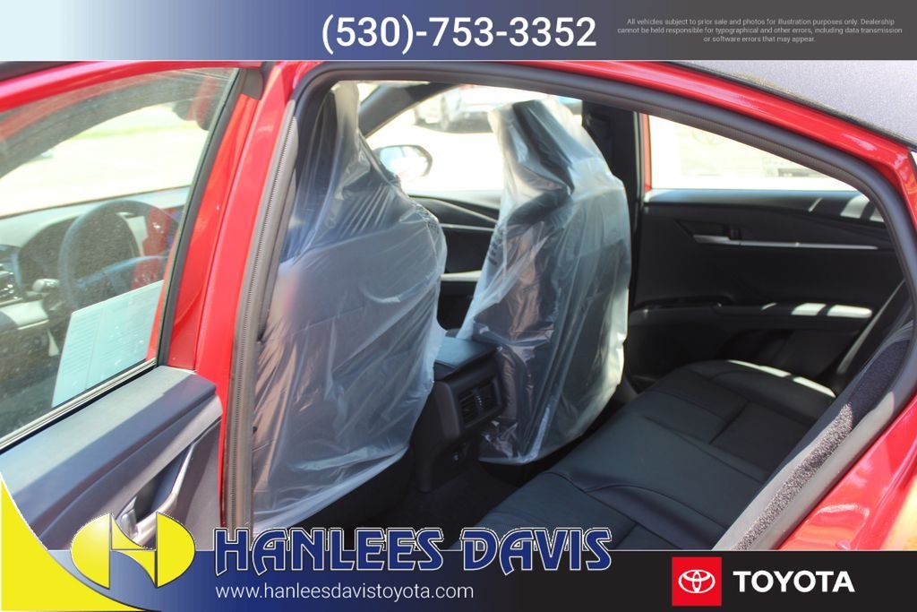 New 2026 Supersonic Red with Midnight Black Metallic roof Toyota XSE image 15