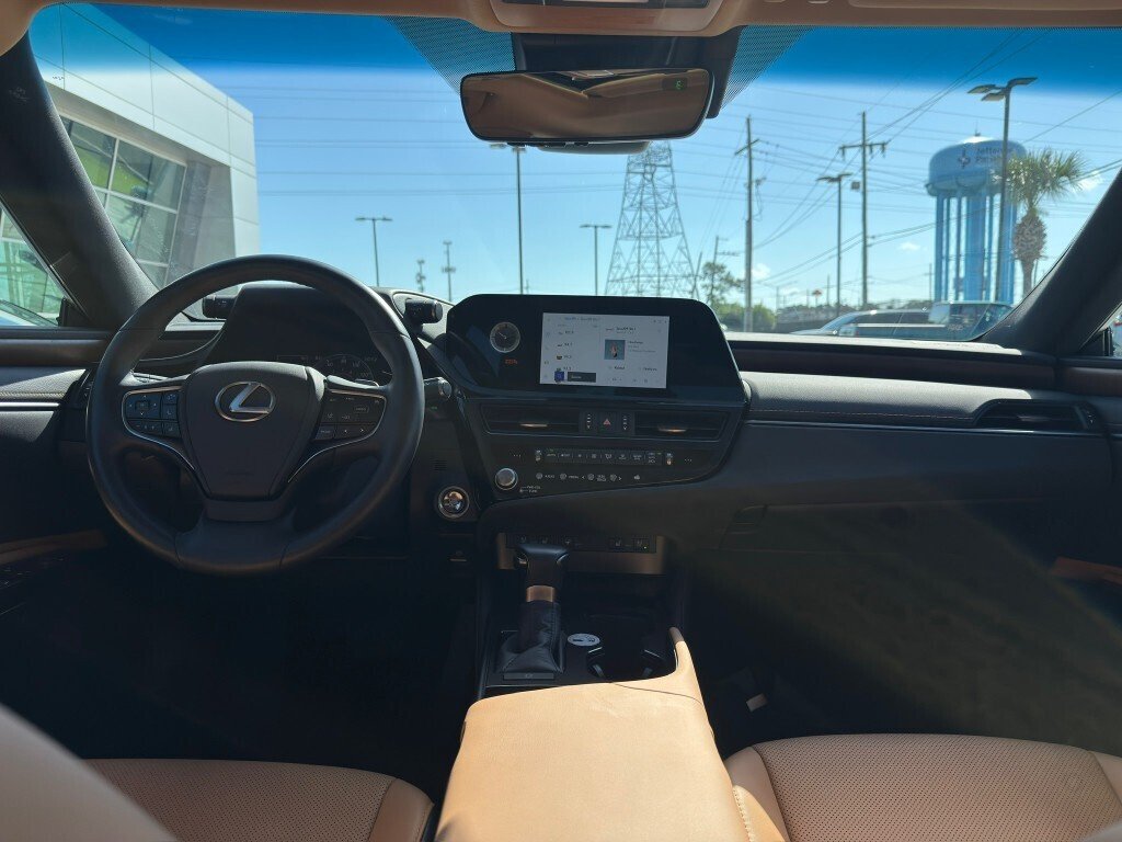 Certified Used 2025 CAVIAR Lexus Base image 14