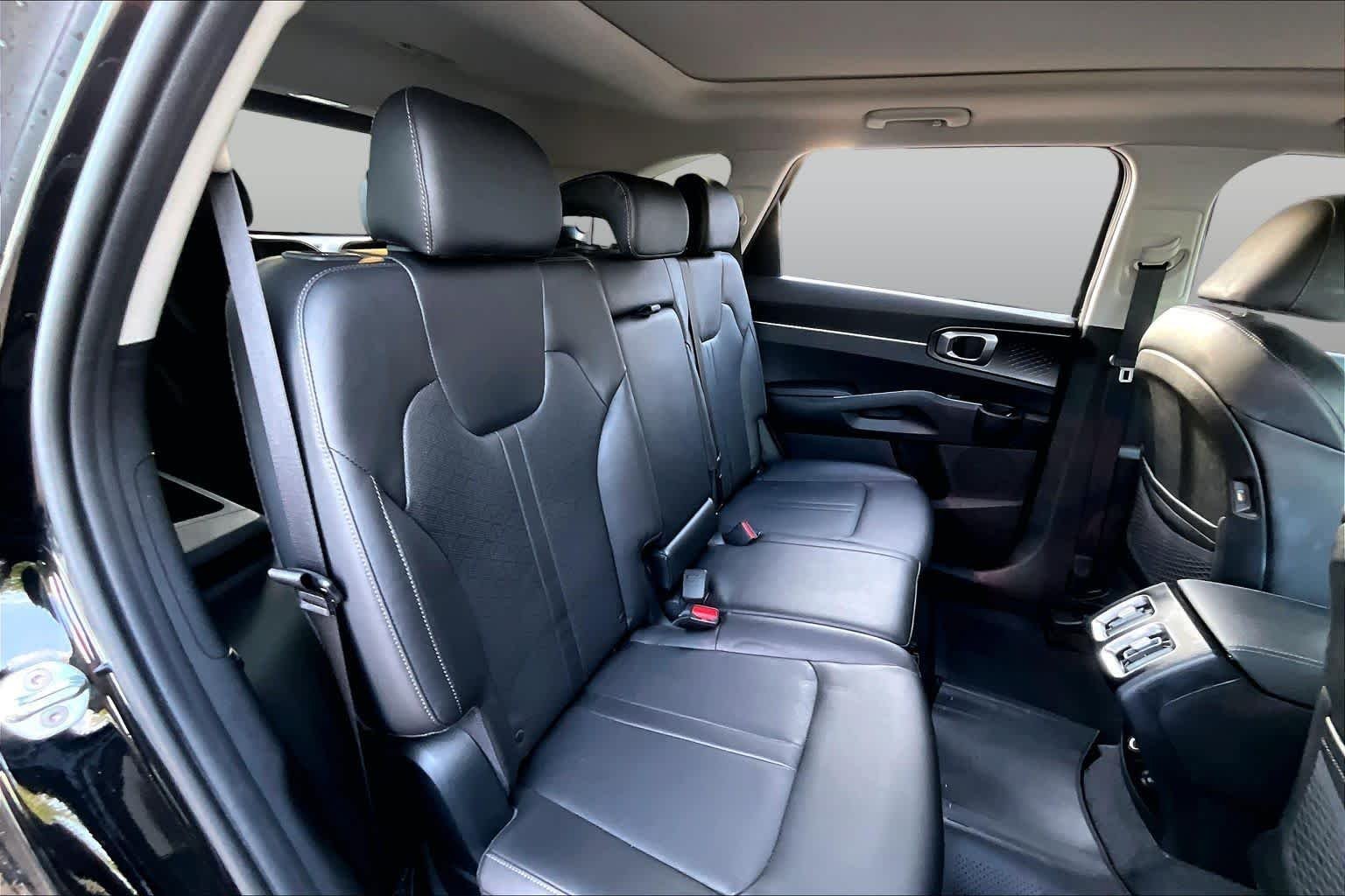 Certified Used 2022 BLACK Kia S image 20