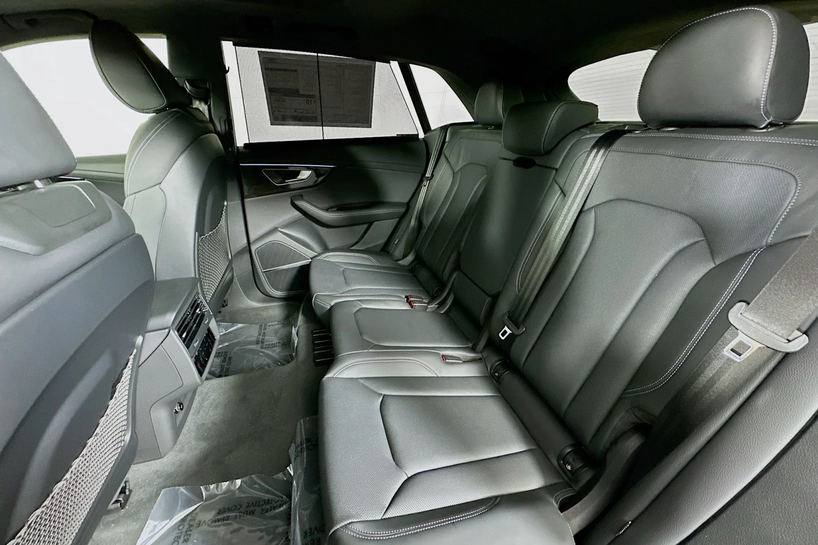 2026 Audi Q8 Prestige - Photo 9