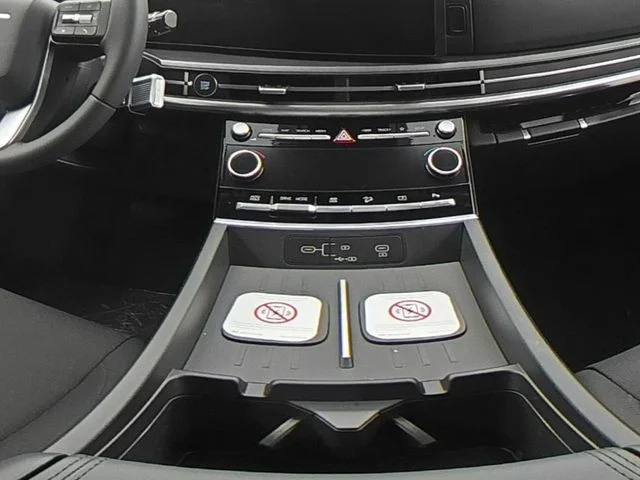 New 2026 Black Hyundai SE image 37