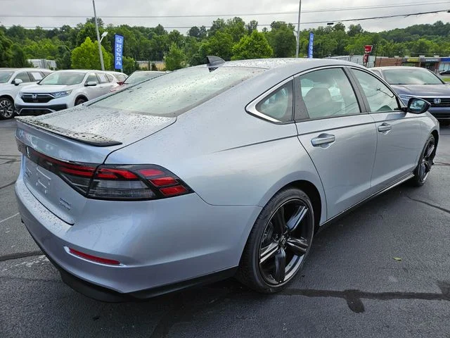 Used 2024 Silver Honda Sport image 8