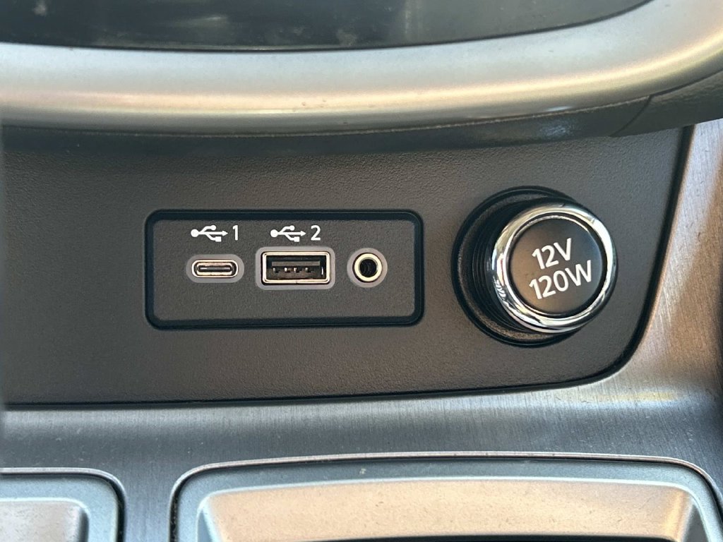 Used 2021 Gray Nissan S image 26