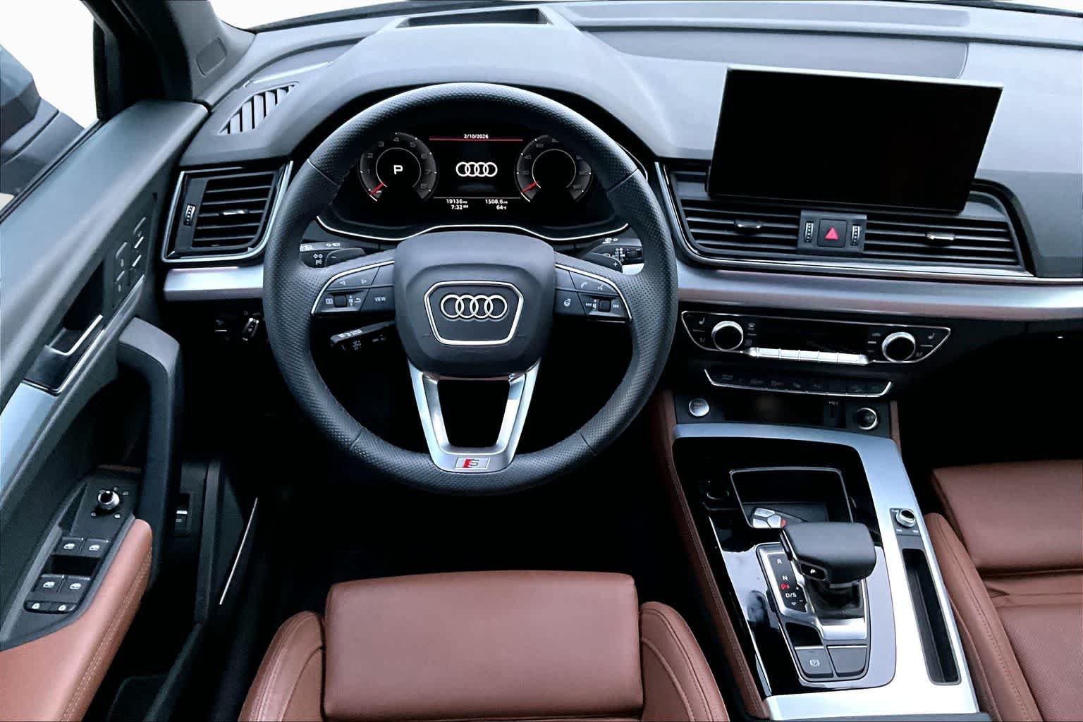Used 2024 Florett Silver Metallic Audi S line Prestige image 7
