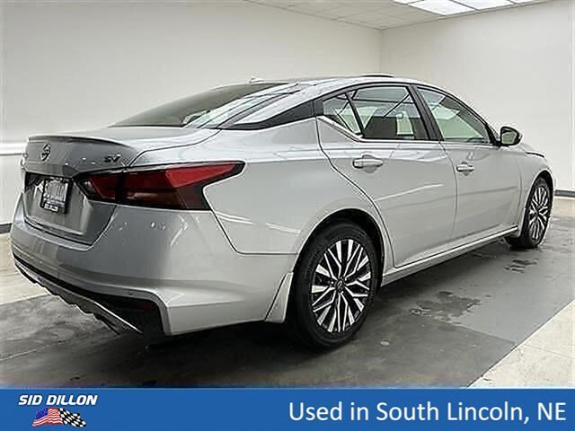 Used 2024 Brilliant Silver Metallic Nissan 2.5 SV image 4
