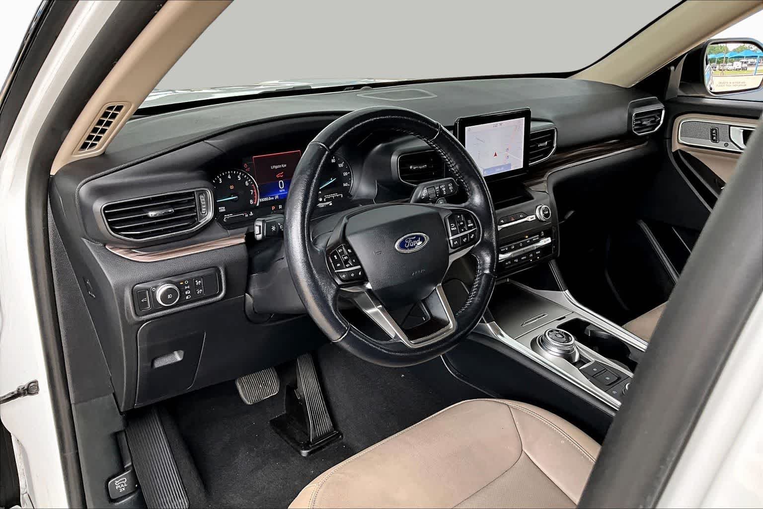 Used 2020 Oxford White Ford Limited image 18
