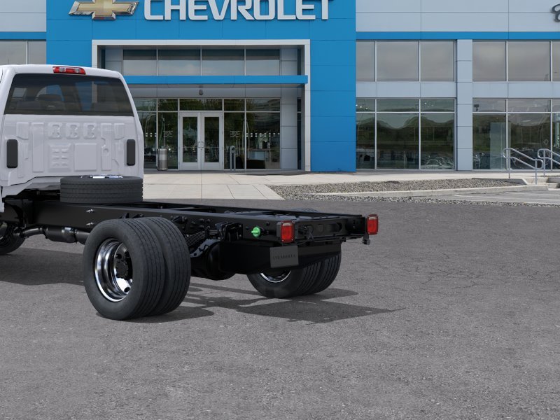New 2026 Summit White Chevrolet Work Truck image 14