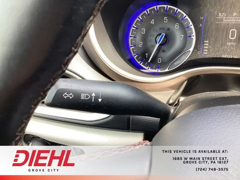 Used 2019 Red Chrysler Touring Plus image 29