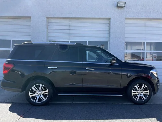2023 Ford Expedition Limited 4X4's photo