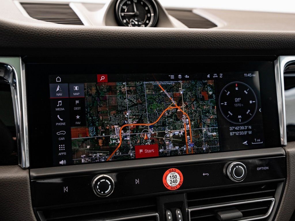 Used 2025 Dolomite Silver Metallic Porsche  image 32