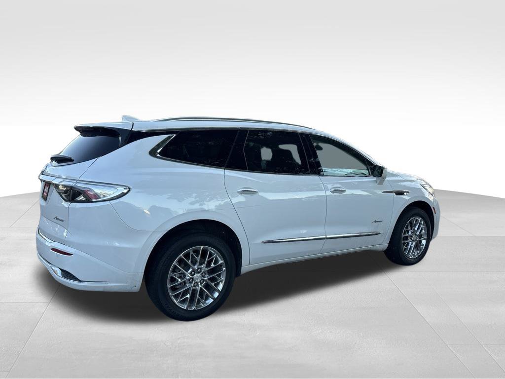 Used 2023 White Buick Avenir image 5