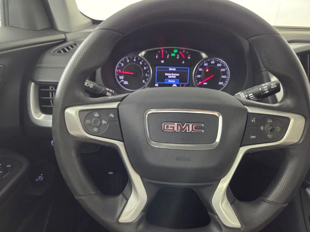 Used 2022 Summit White GMC SLE image 14