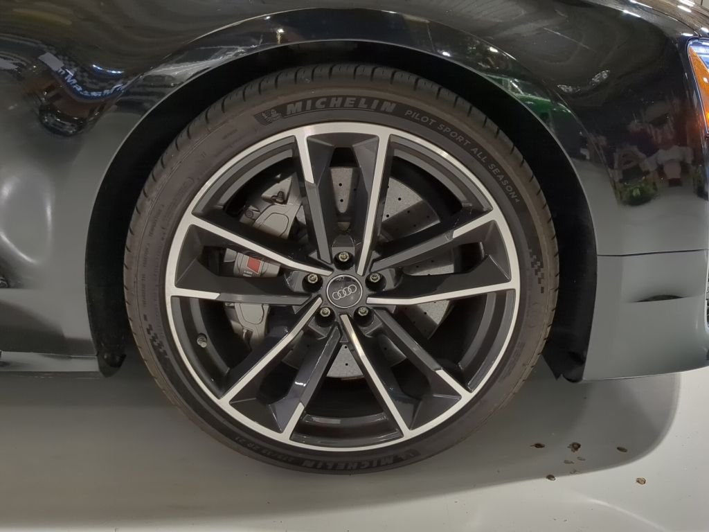 Used 2017 Black Audi 4.0T Plus image 6